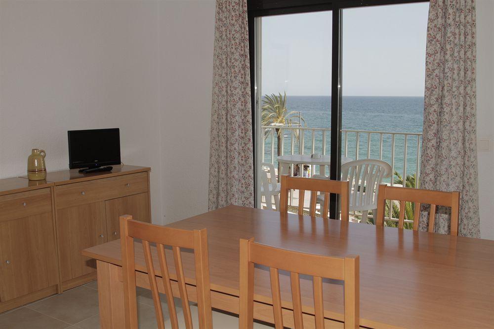 Apartamentos Zodiac โยเรตเดมาร์ ภายนอก รูปภาพ